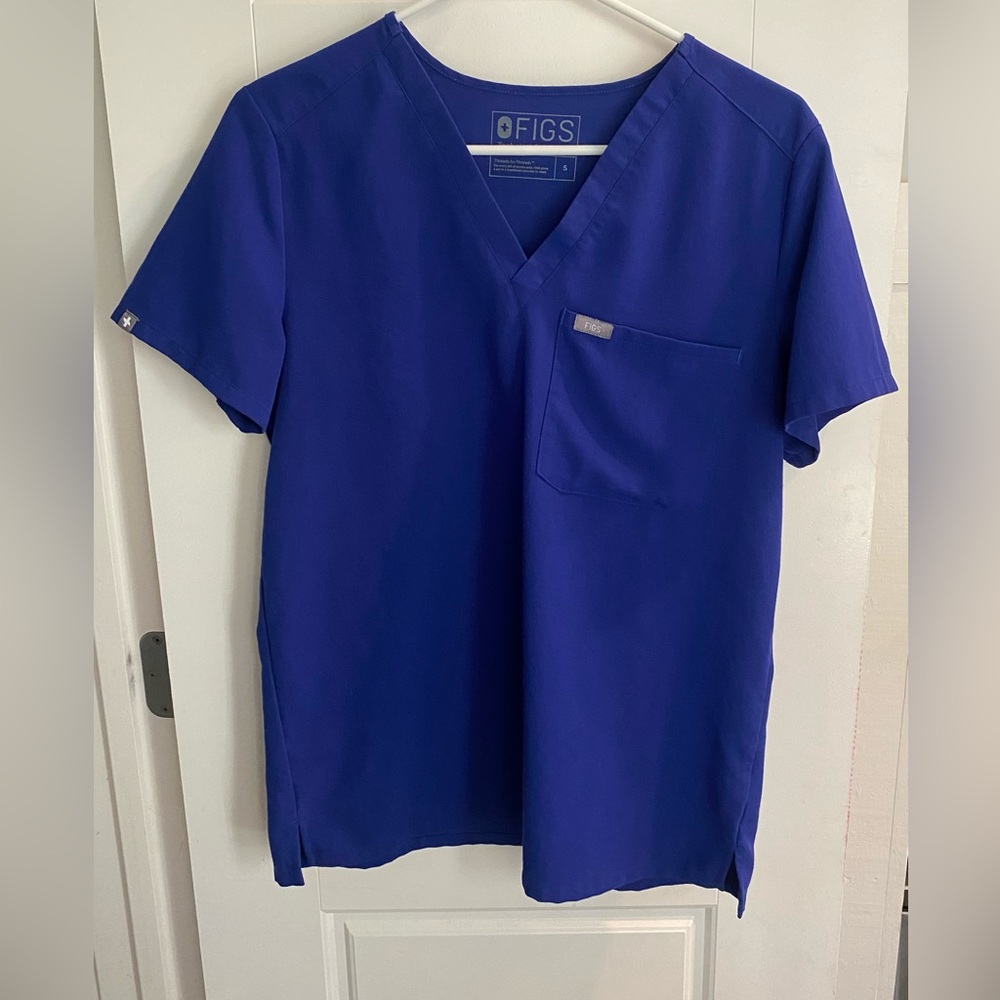 Figs women scrub top size small